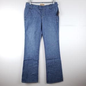 NWT Yanuk Light Wash Bootcut Jeans Size 29
